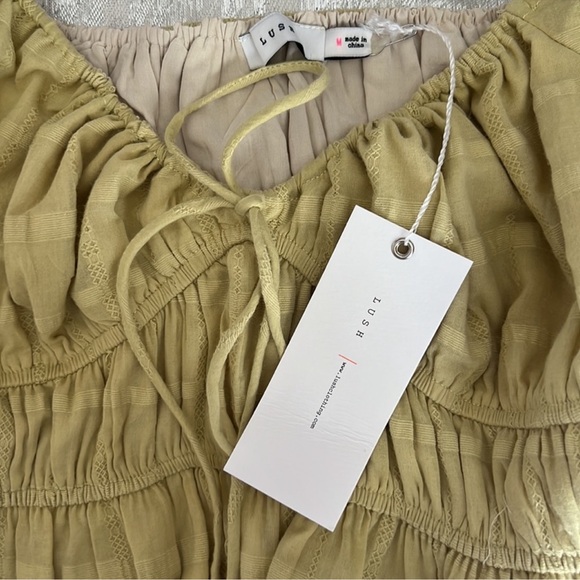 Lush Puff Sleeve Front Tie Mini Dress Medium NWT - Picture 11 of 14